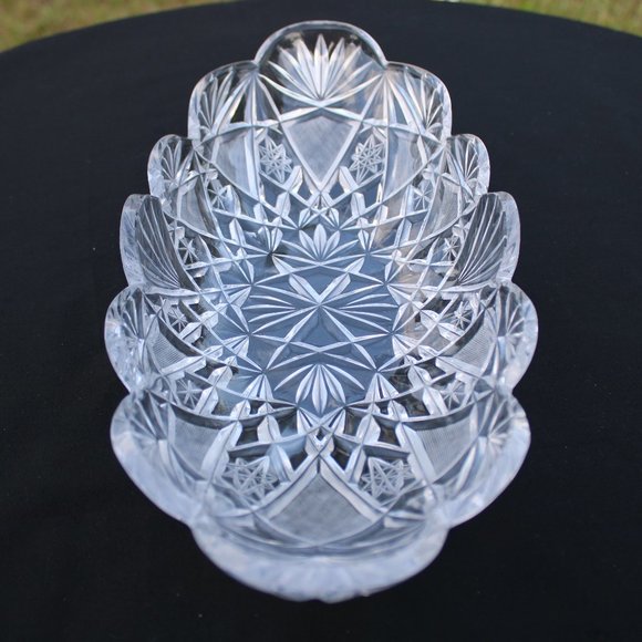 Celery Dish - Picture 1 of 4